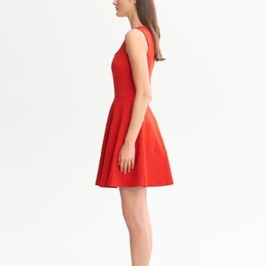 Banana Republic Ponte Fit and Flare Dress 4P